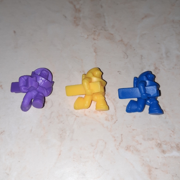Toy Story 3 Electronic Alien Claw Game Replacement Pieces - Picture 7 of 9